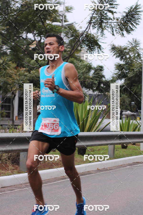 Buy your photos of the eventSantander Track & Field Run Series - Paineiras Shopping on Fotop