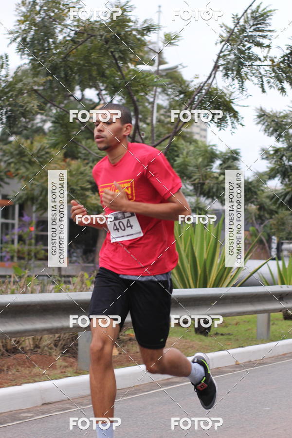 Buy your photos of the eventSantander Track & Field Run Series - Paineiras Shopping on Fotop