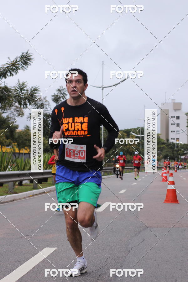 Buy your photos of the eventSantander Track & Field Run Series - Paineiras Shopping on Fotop