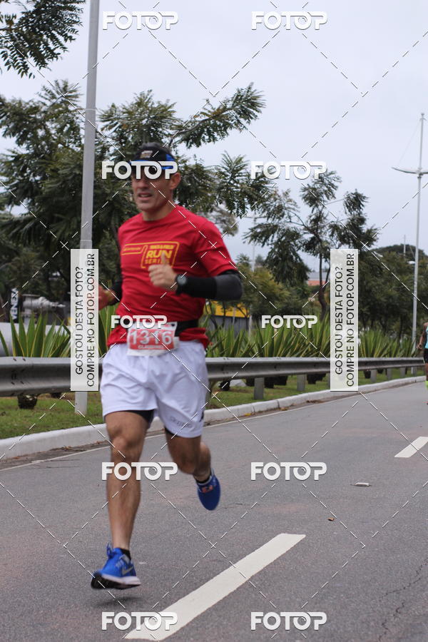 Buy your photos of the eventSantander Track & Field Run Series - Paineiras Shopping on Fotop