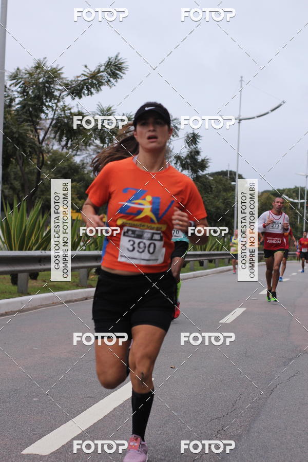 Buy your photos of the eventSantander Track & Field Run Series - Paineiras Shopping on Fotop