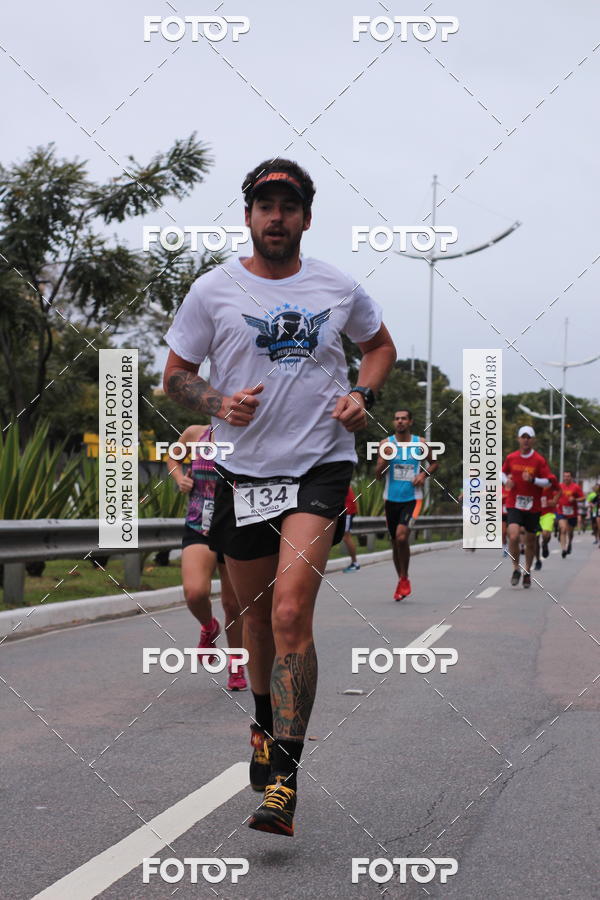 Buy your photos of the eventSantander Track & Field Run Series - Paineiras Shopping on Fotop