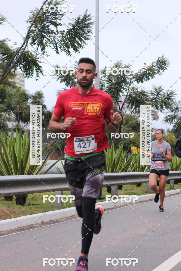 Buy your photos of the eventSantander Track & Field Run Series - Paineiras Shopping on Fotop