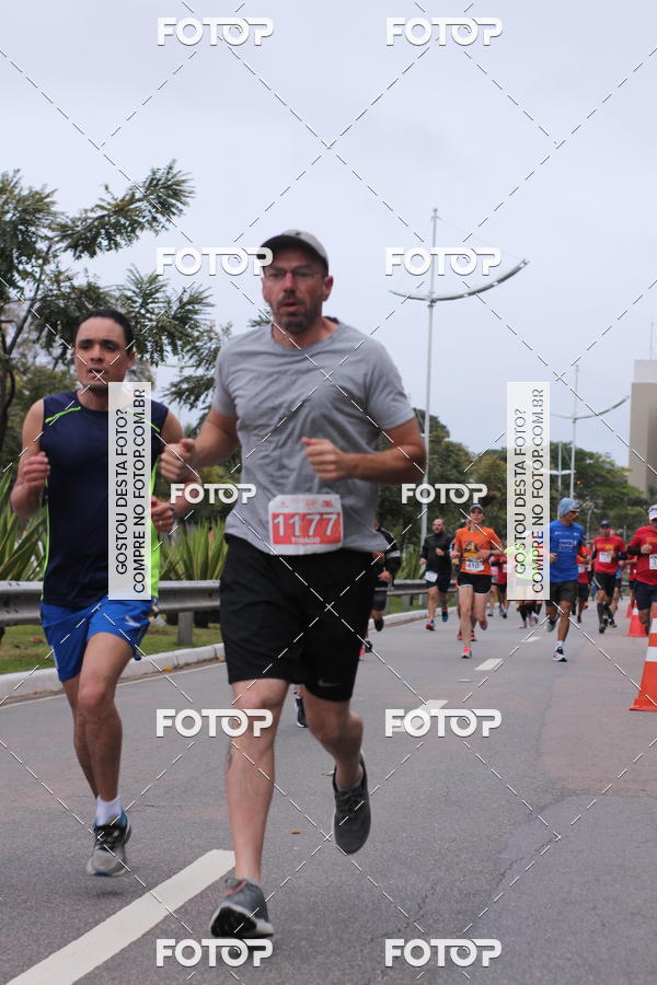 Buy your photos of the eventSantander Track & Field Run Series - Paineiras Shopping on Fotop