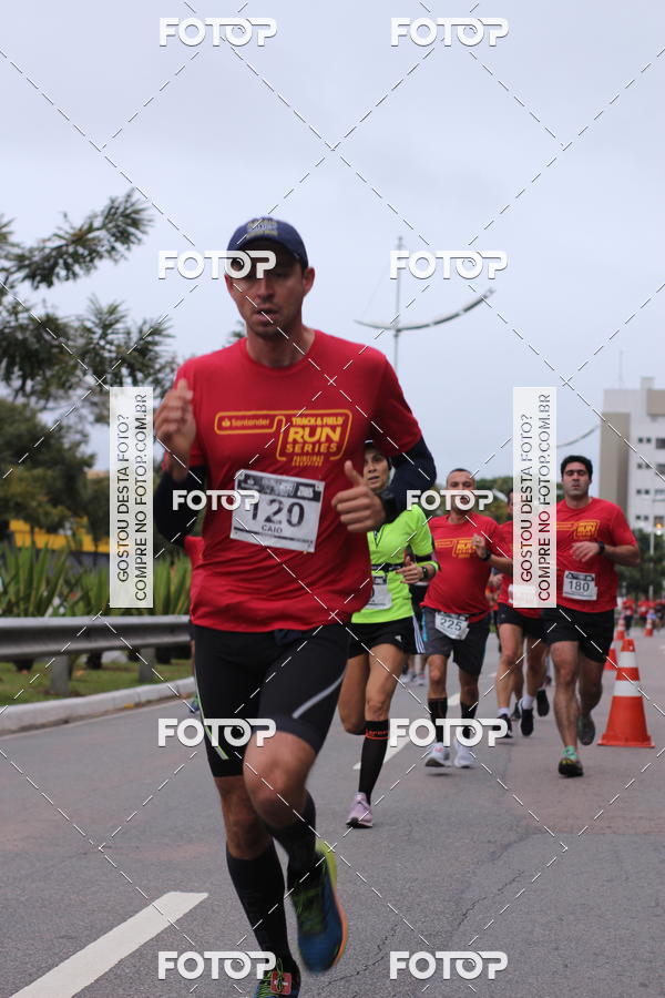 Buy your photos of the eventSantander Track & Field Run Series - Paineiras Shopping on Fotop
