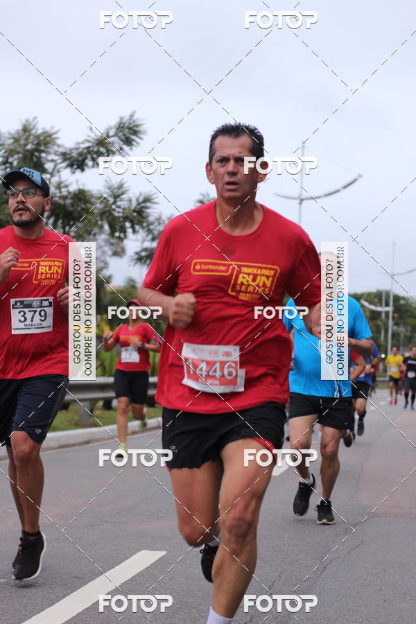 Buy your photos of the eventSantander Track & Field Run Series - Paineiras Shopping on Fotop