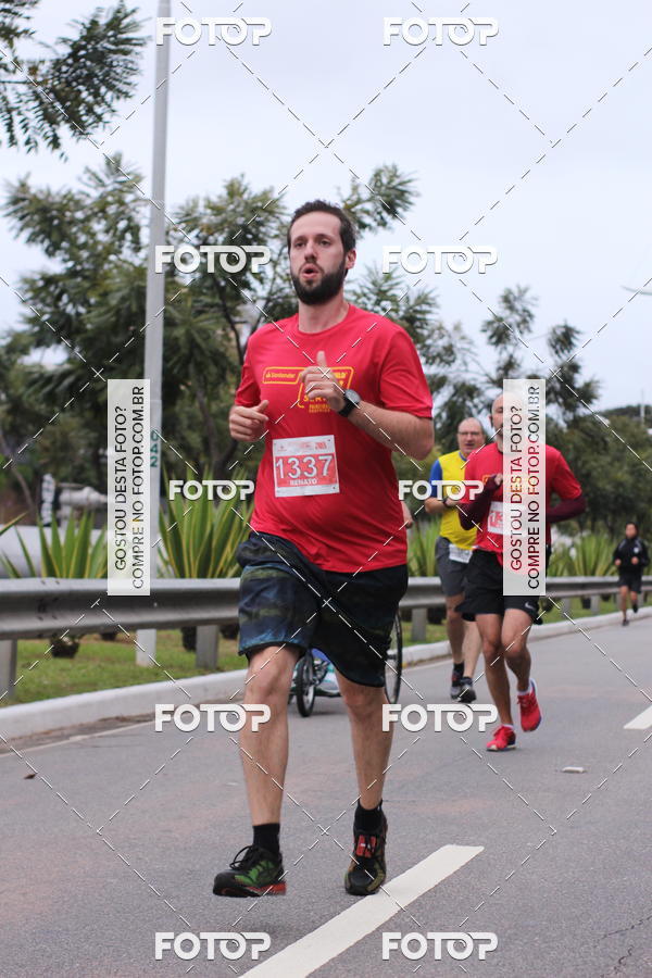Buy your photos of the eventSantander Track & Field Run Series - Paineiras Shopping on Fotop