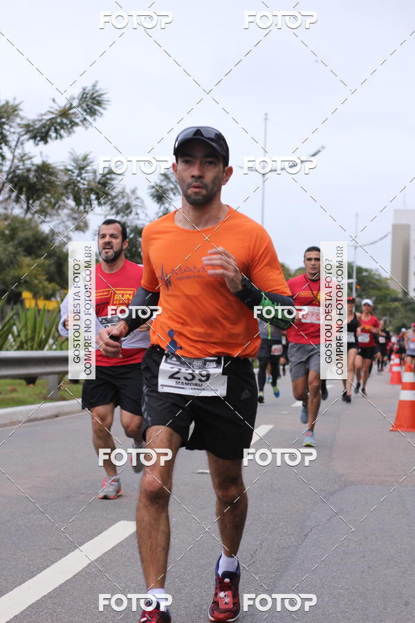 Buy your photos of the eventSantander Track & Field Run Series - Paineiras Shopping on Fotop