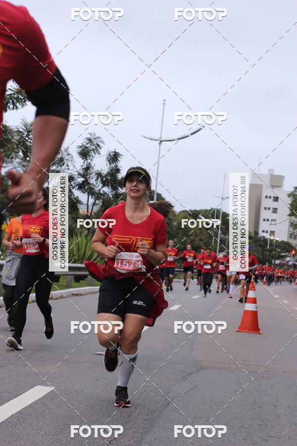 Buy your photos of the eventSantander Track & Field Run Series - Paineiras Shopping on Fotop