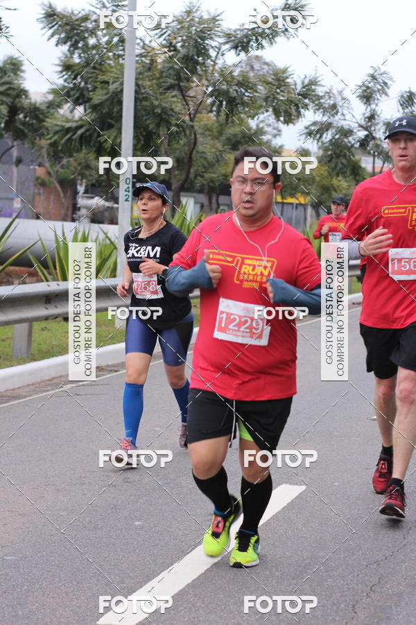 Buy your photos of the eventSantander Track & Field Run Series - Paineiras Shopping on Fotop