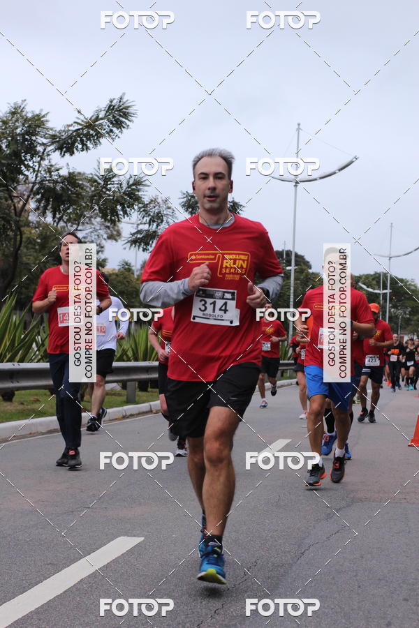 Buy your photos of the eventSantander Track & Field Run Series - Paineiras Shopping on Fotop
