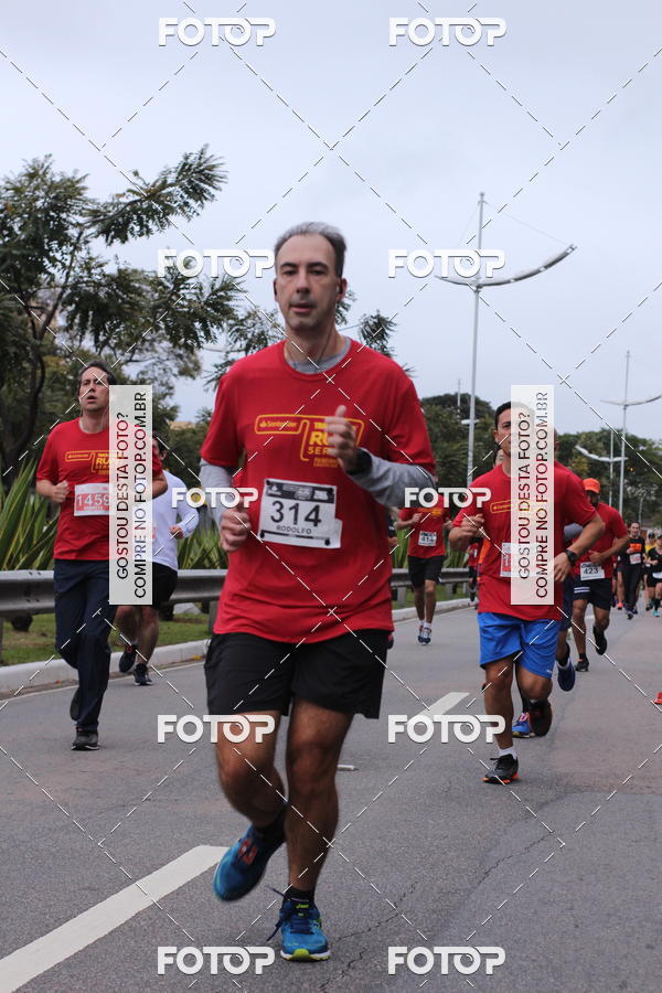 Buy your photos of the eventSantander Track & Field Run Series - Paineiras Shopping on Fotop