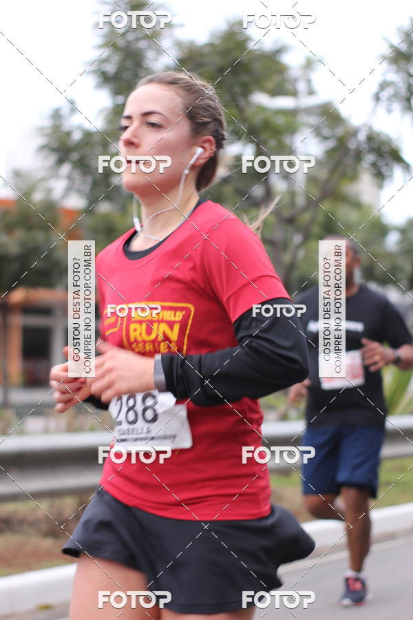 Buy your photos of the eventSantander Track & Field Run Series - Paineiras Shopping on Fotop