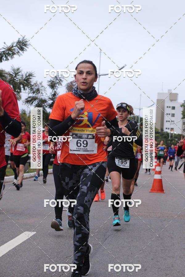 Buy your photos of the eventSantander Track & Field Run Series - Paineiras Shopping on Fotop