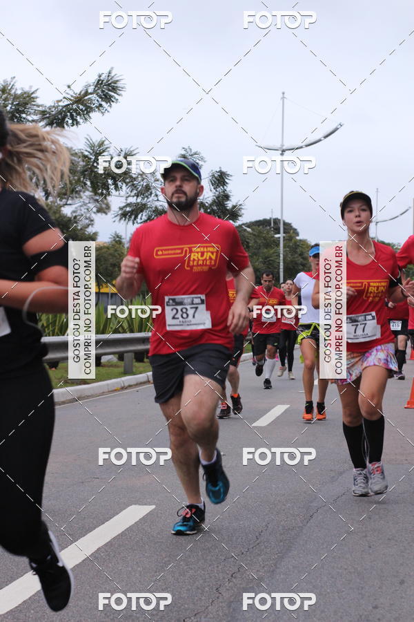 Buy your photos of the eventSantander Track & Field Run Series - Paineiras Shopping on Fotop