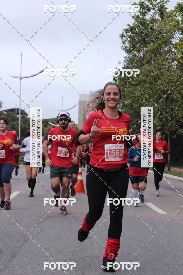 Buy your photos of the eventSantander Track & Field Run Series - Paineiras Shopping on Fotop