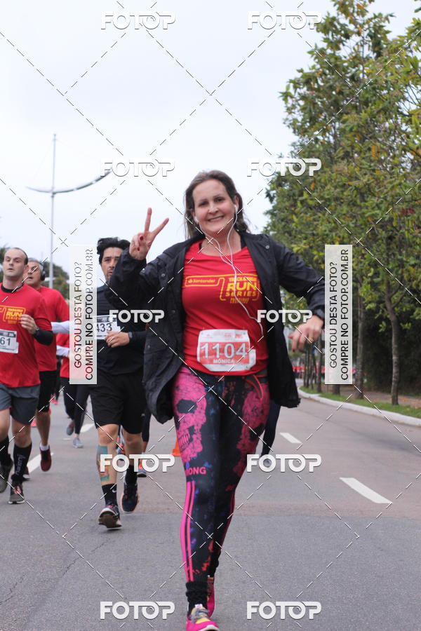 Buy your photos of the eventSantander Track & Field Run Series - Paineiras Shopping on Fotop