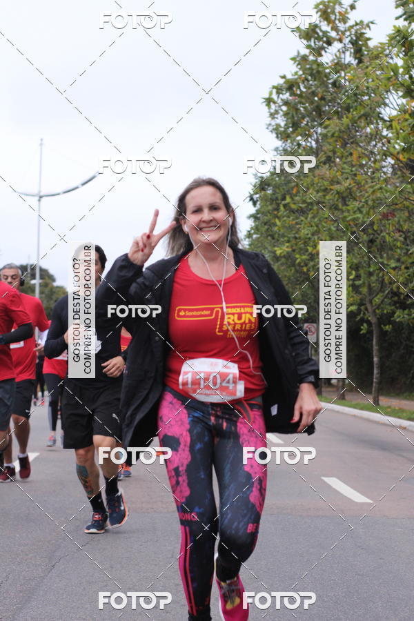 Buy your photos of the eventSantander Track & Field Run Series - Paineiras Shopping on Fotop