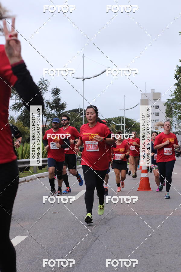 Buy your photos of the eventSantander Track & Field Run Series - Paineiras Shopping on Fotop