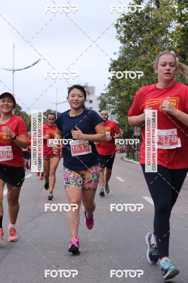 Buy your photos of the eventSantander Track & Field Run Series - Paineiras Shopping on Fotop