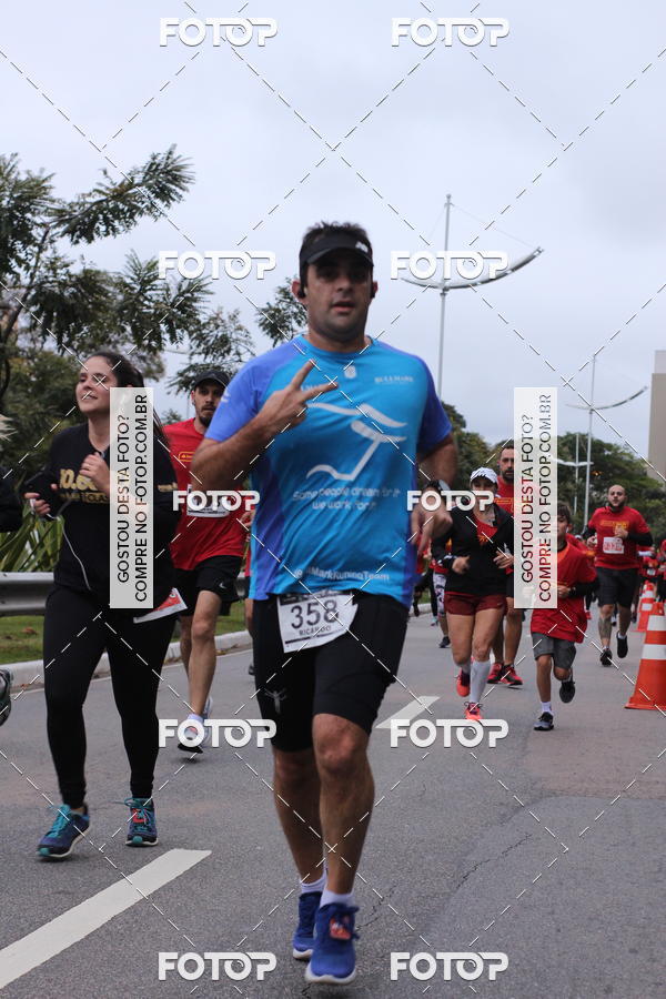 Buy your photos of the eventSantander Track & Field Run Series - Paineiras Shopping on Fotop