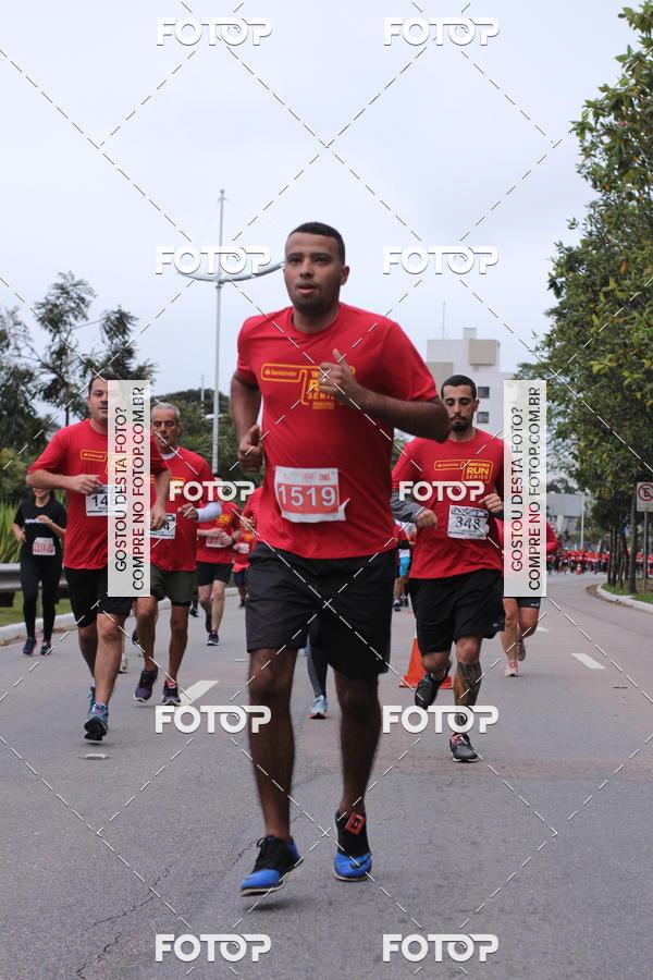 Buy your photos of the eventSantander Track & Field Run Series - Paineiras Shopping on Fotop
