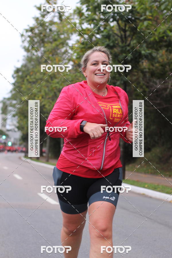 Buy your photos of the eventSantander Track & Field Run Series - Paineiras Shopping on Fotop