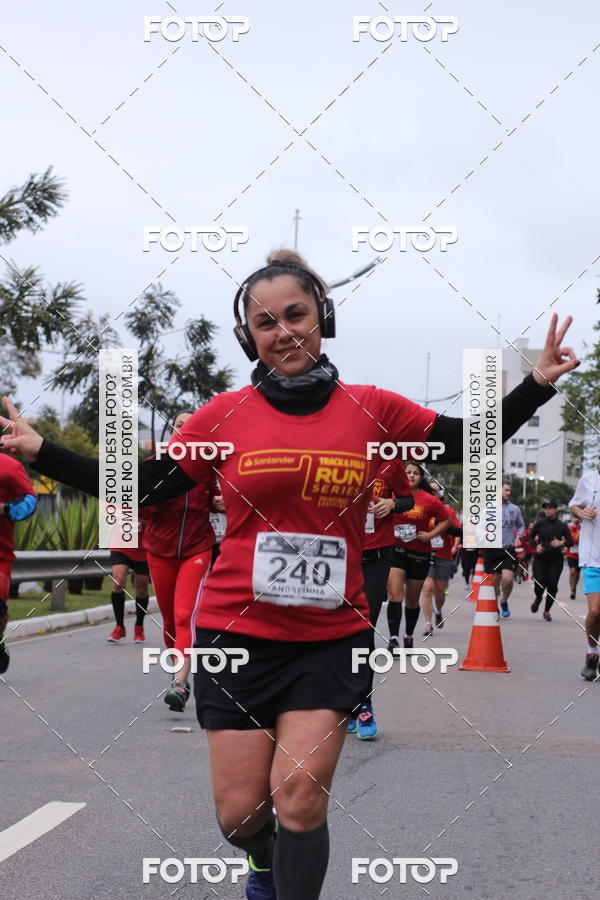 Buy your photos of the eventSantander Track & Field Run Series - Paineiras Shopping on Fotop