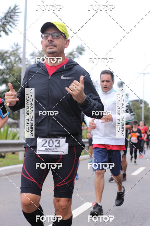 Buy your photos of the eventSantander Track & Field Run Series - Paineiras Shopping on Fotop