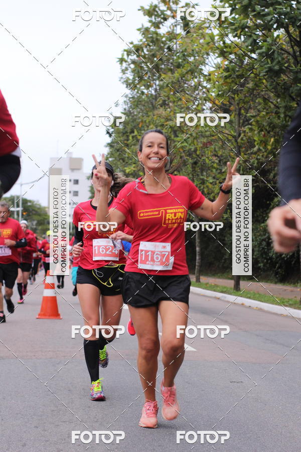 Buy your photos of the eventSantander Track & Field Run Series - Paineiras Shopping on Fotop