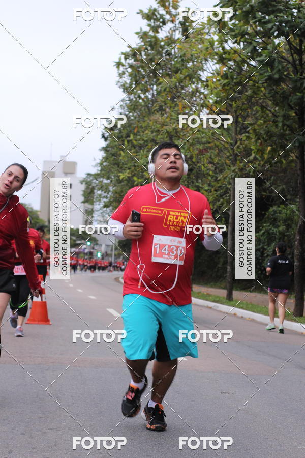 Buy your photos of the eventSantander Track & Field Run Series - Paineiras Shopping on Fotop