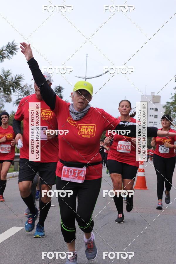 Buy your photos of the eventSantander Track & Field Run Series - Paineiras Shopping on Fotop