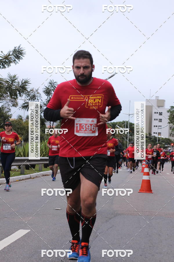Buy your photos of the eventSantander Track & Field Run Series - Paineiras Shopping on Fotop
