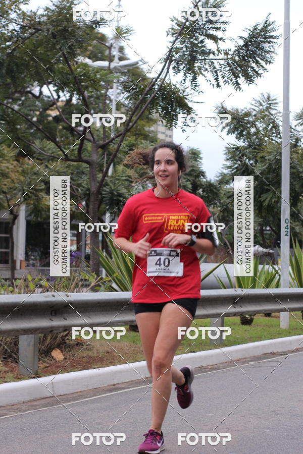 Buy your photos of the eventSantander Track & Field Run Series - Paineiras Shopping on Fotop