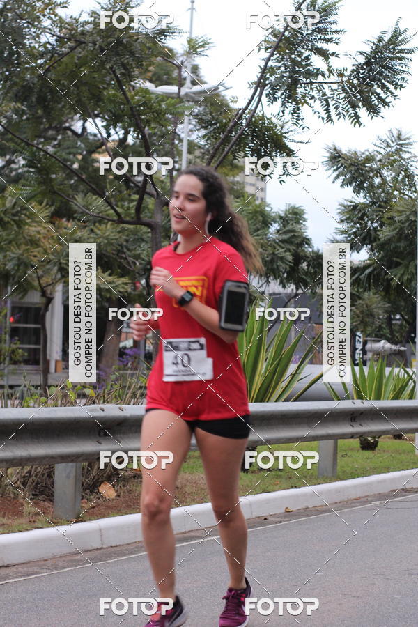 Buy your photos of the eventSantander Track & Field Run Series - Paineiras Shopping on Fotop