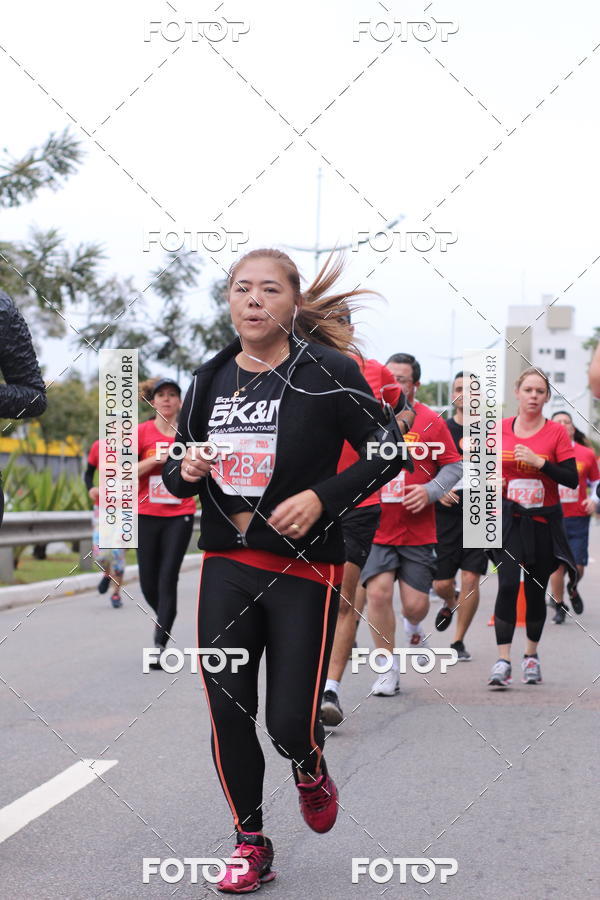 Buy your photos of the eventSantander Track & Field Run Series - Paineiras Shopping on Fotop