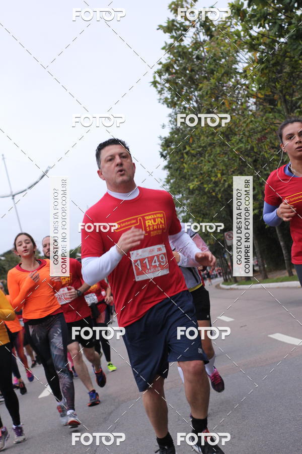 Buy your photos of the eventSantander Track & Field Run Series - Paineiras Shopping on Fotop
