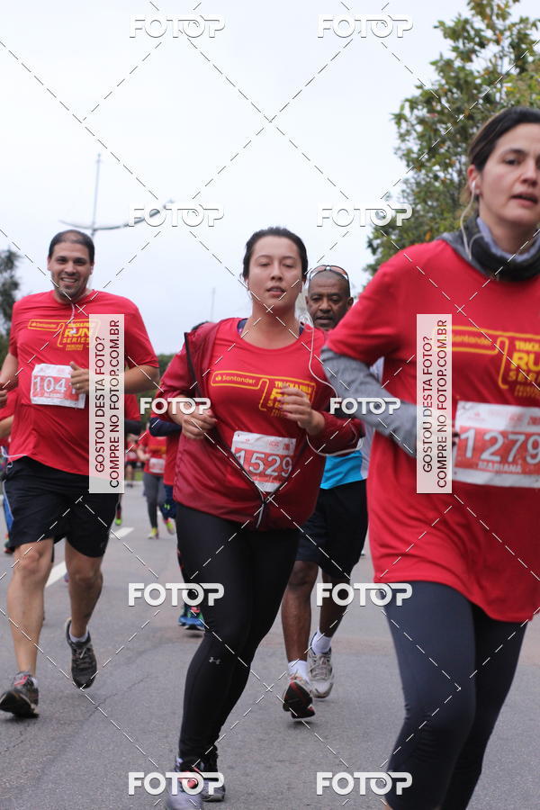 Buy your photos of the eventSantander Track & Field Run Series - Paineiras Shopping on Fotop