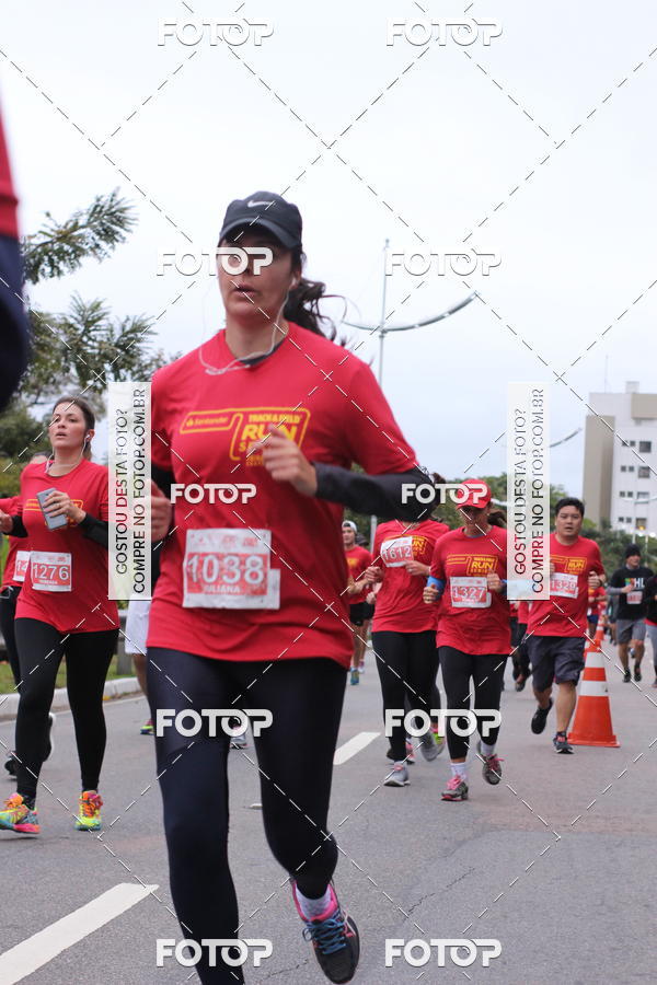 Buy your photos of the eventSantander Track & Field Run Series - Paineiras Shopping on Fotop