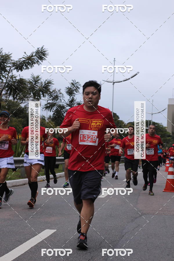 Buy your photos of the eventSantander Track & Field Run Series - Paineiras Shopping on Fotop