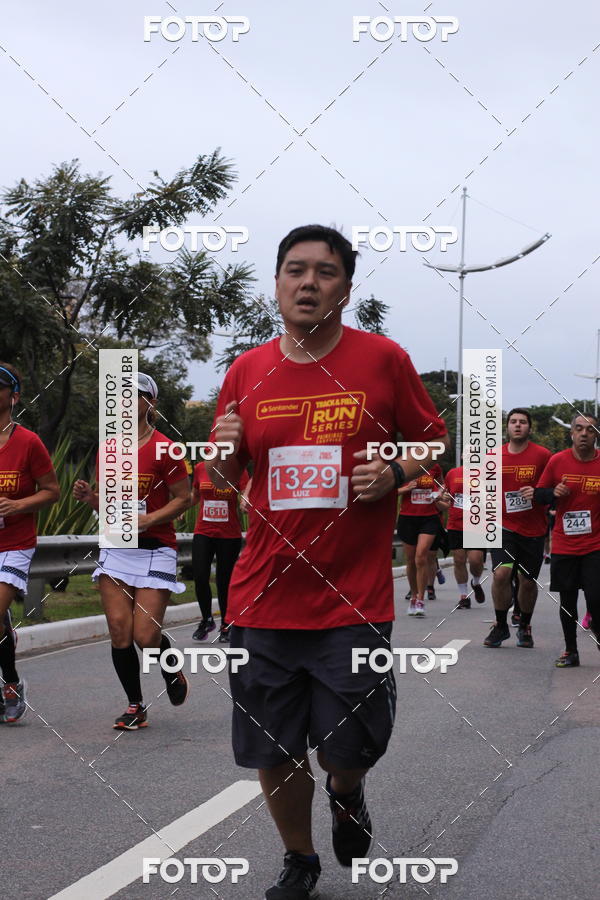 Buy your photos of the eventSantander Track & Field Run Series - Paineiras Shopping on Fotop