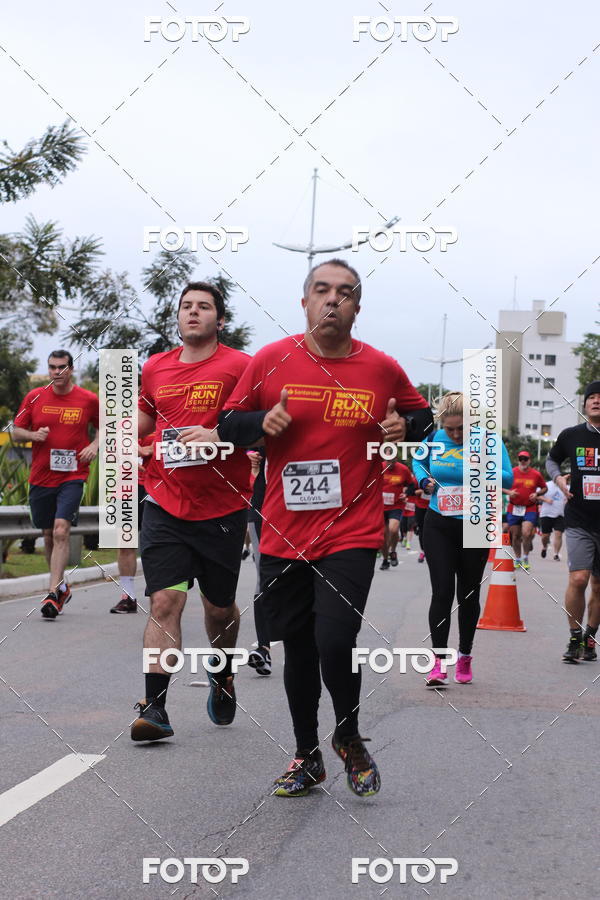 Buy your photos of the eventSantander Track & Field Run Series - Paineiras Shopping on Fotop