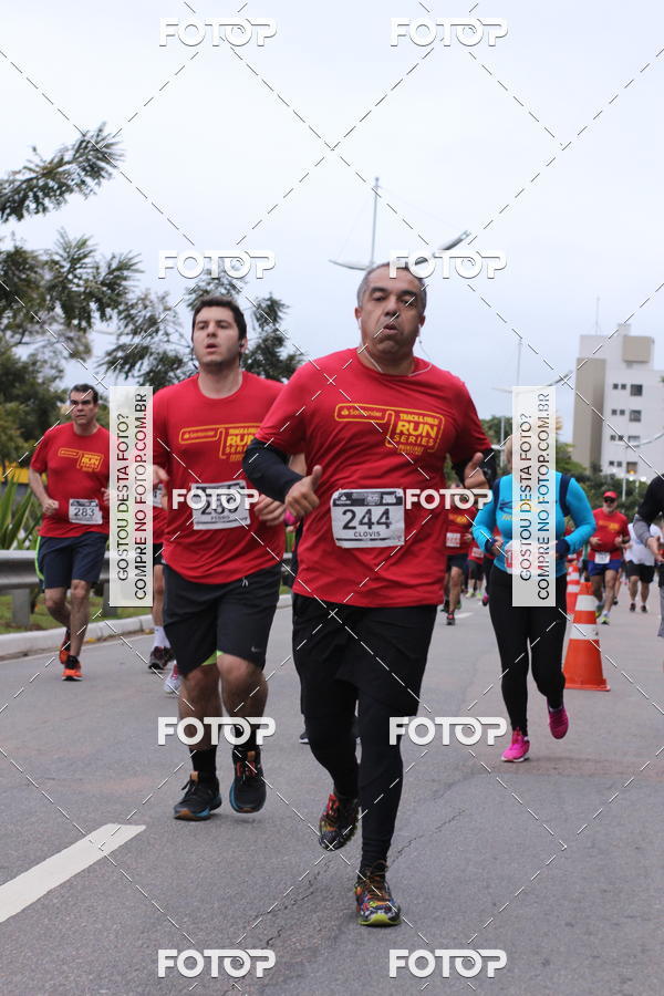 Buy your photos of the eventSantander Track & Field Run Series - Paineiras Shopping on Fotop