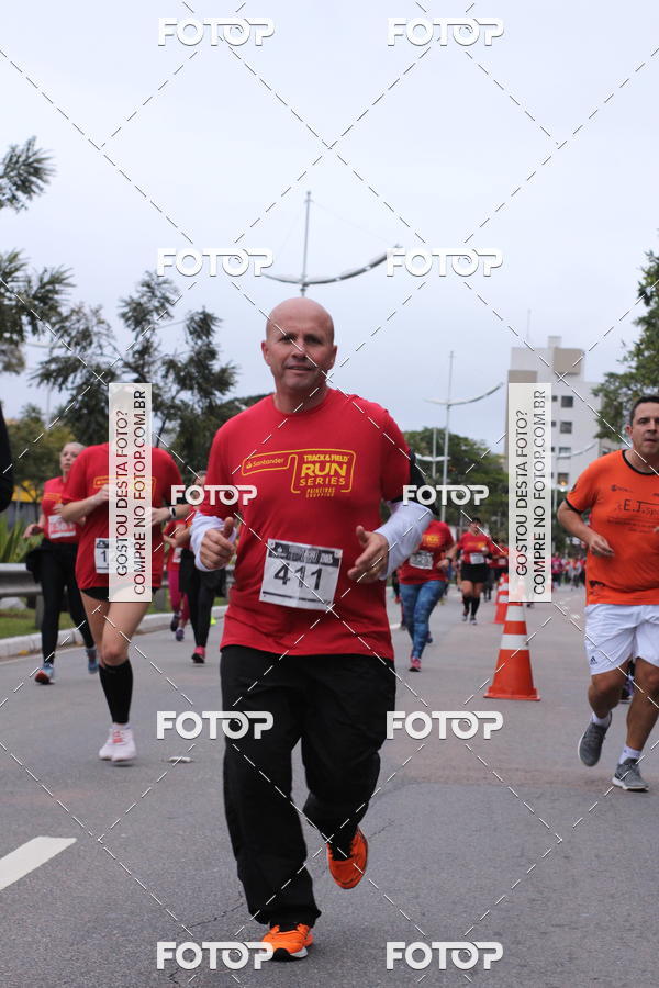 Buy your photos of the eventSantander Track & Field Run Series - Paineiras Shopping on Fotop