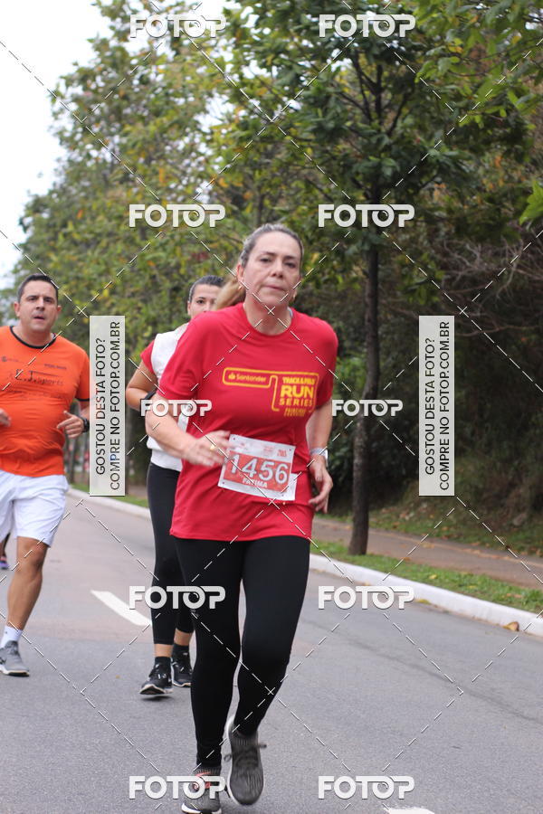 Buy your photos of the eventSantander Track & Field Run Series - Paineiras Shopping on Fotop