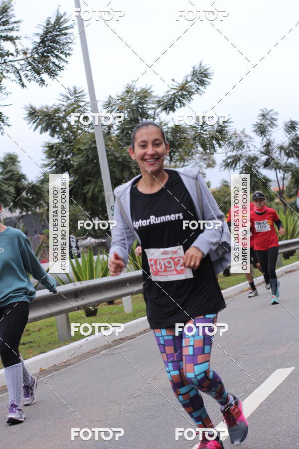 Buy your photos of the eventSantander Track & Field Run Series - Paineiras Shopping on Fotop