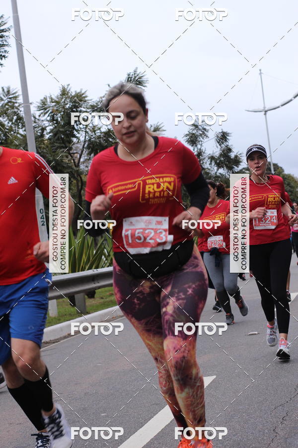 Buy your photos of the eventSantander Track & Field Run Series - Paineiras Shopping on Fotop