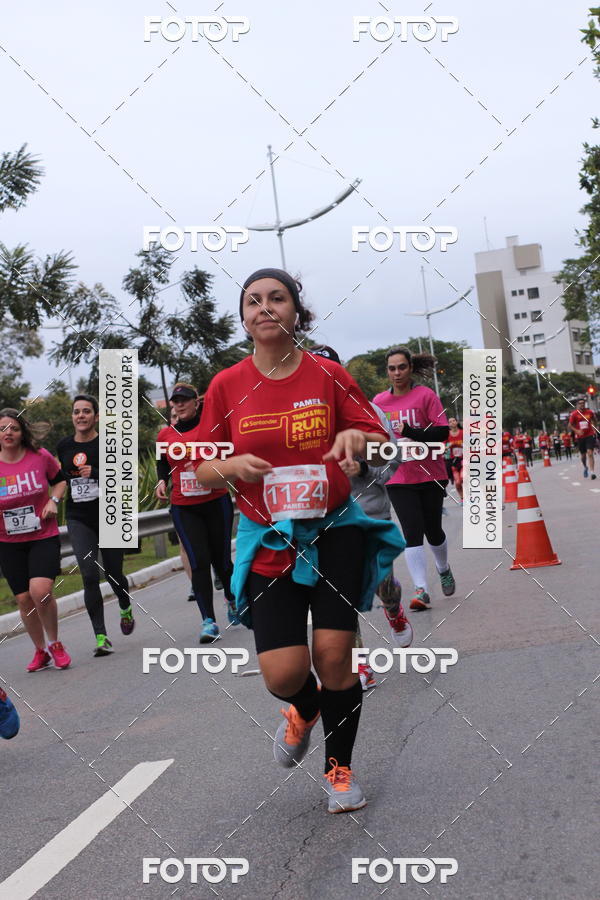 Buy your photos of the eventSantander Track & Field Run Series - Paineiras Shopping on Fotop