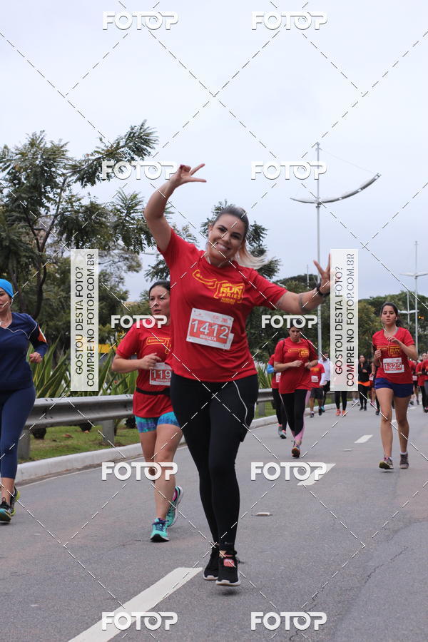 Buy your photos of the eventSantander Track & Field Run Series - Paineiras Shopping on Fotop