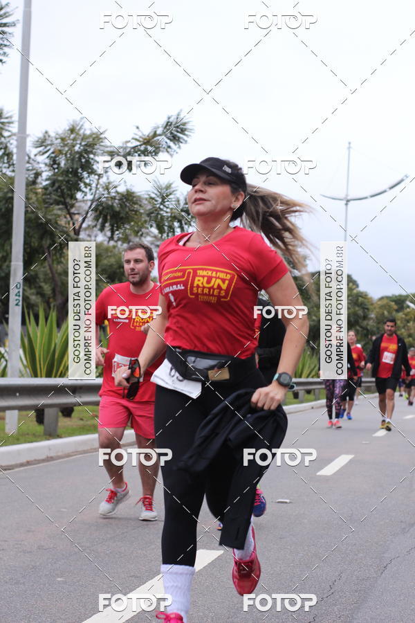 Buy your photos of the eventSantander Track & Field Run Series - Paineiras Shopping on Fotop
